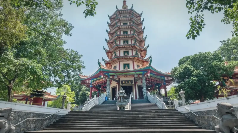 Pagoda Avalokitesvara(2)