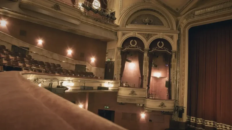Palace Grand Theatre – Historic entertainment venue(3)
