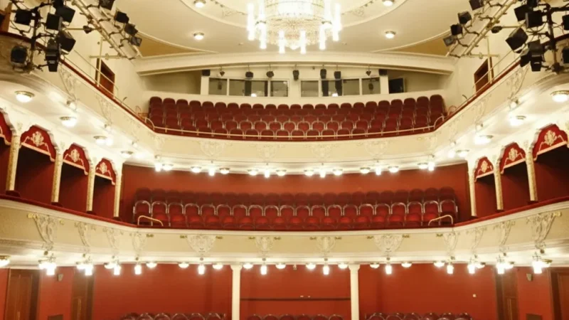 Pardubice City Theatre – Performing Arts Venue(3)