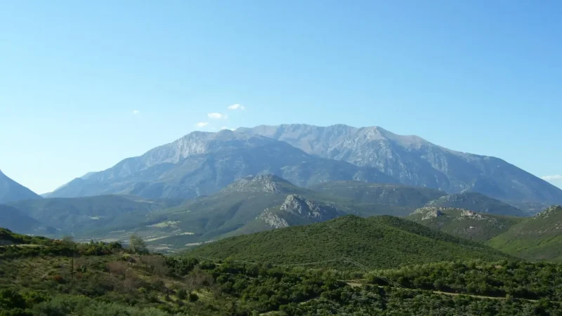 Parnassus_Mountain_06