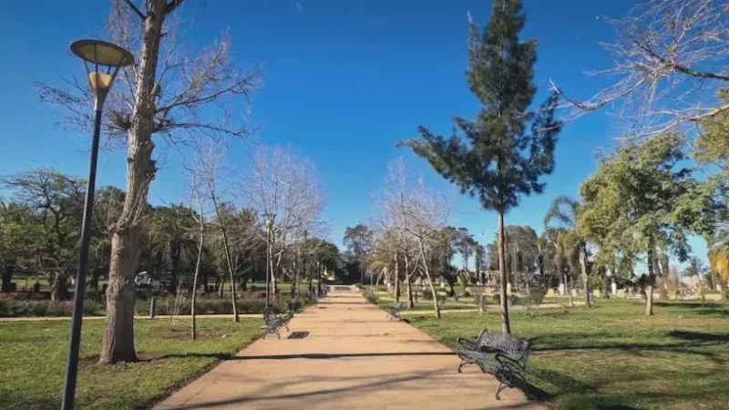 Parque San Pío – Popular social park(4)