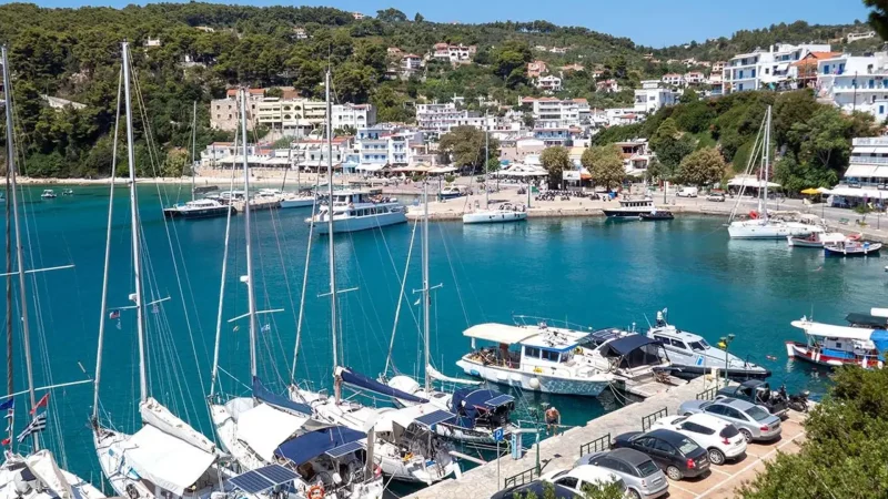 Patitiri_Harbor_06