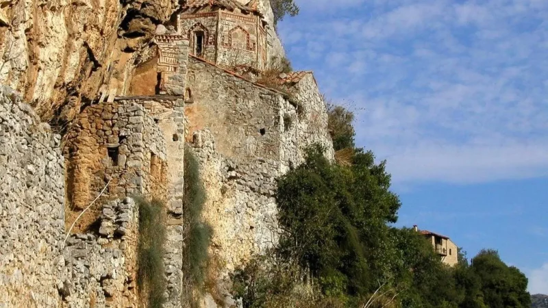 Philosophou_Monastery_04