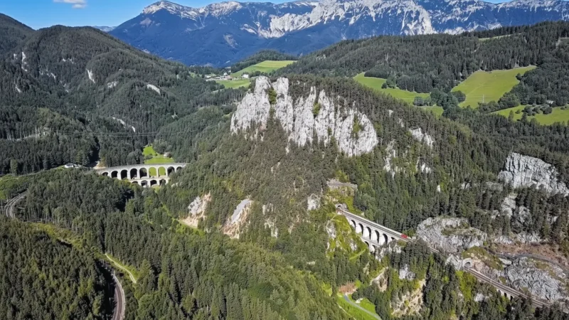 Photography Spots – Train and Landscape Views(2)