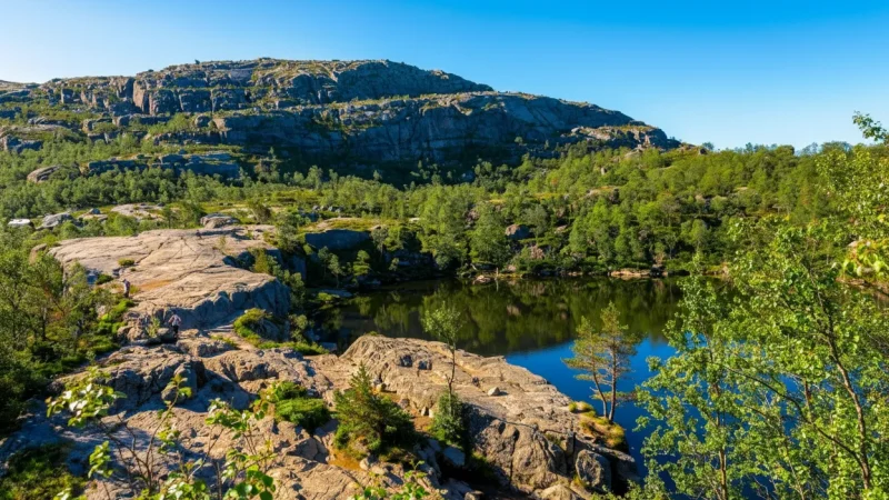 Picnic Rest Areas – Short Break Spots Along the Trail(5)