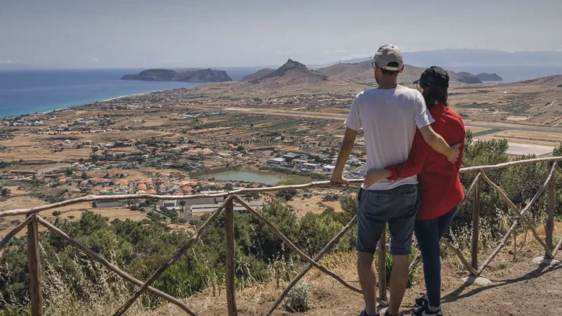 Pico do Castelo – Hilltop Viewpoint(3)