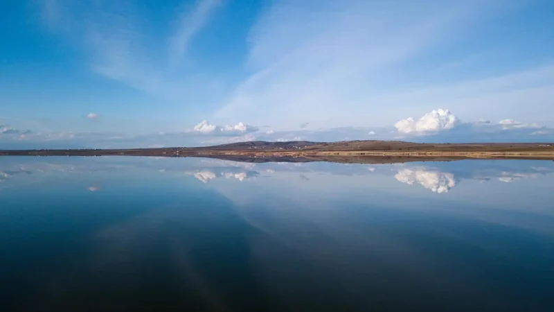 Pikrolimni_Lake_06