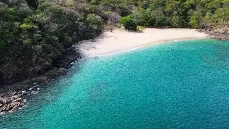 Playa Calzón de Pobre 2