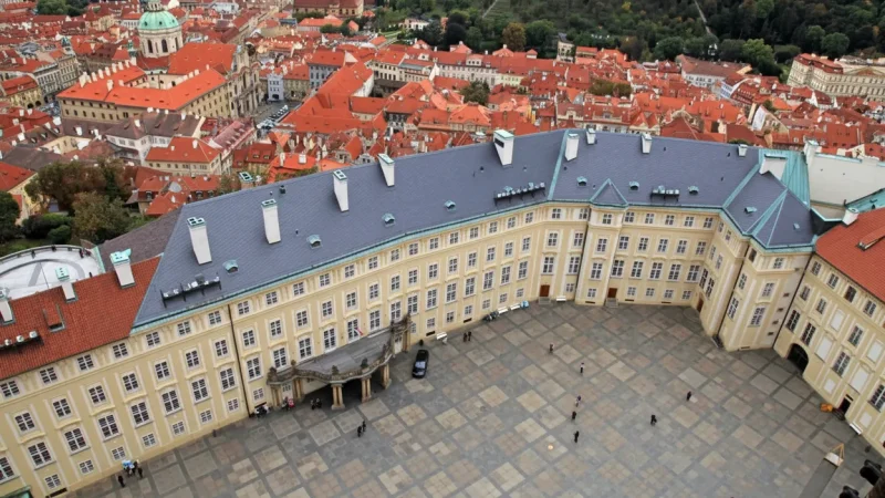 Prague Castle Courtyards – Historic Open Spaces(3)
