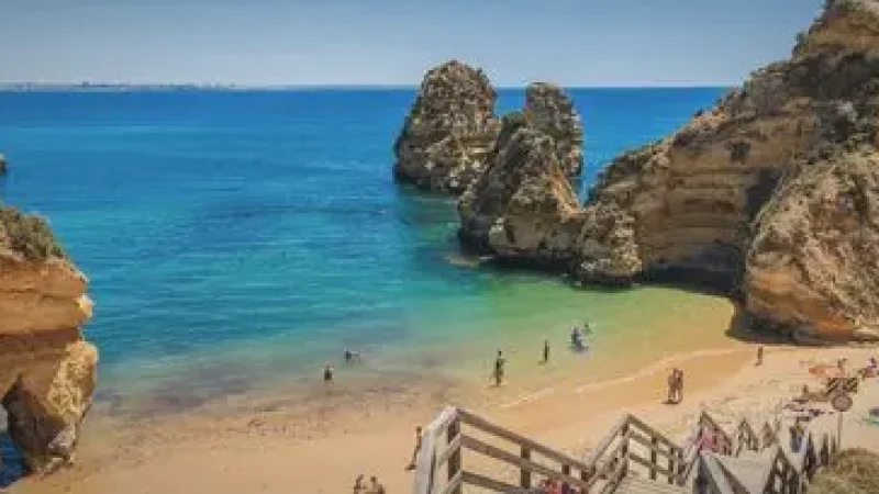 Praia do Camilo – Wooden stairs beach(6)