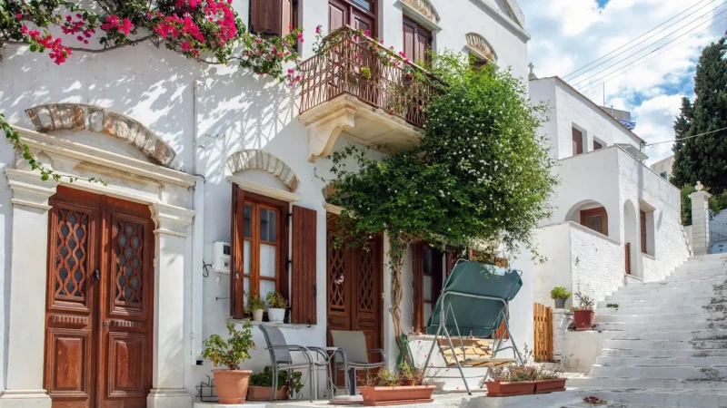 Pyrgos_Village_(Tinos)_05