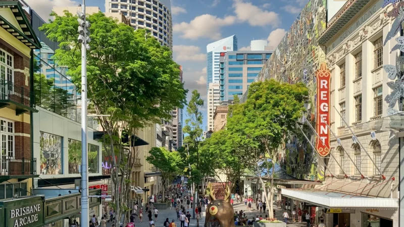 Queen Street Mall – Central shopping street(3)