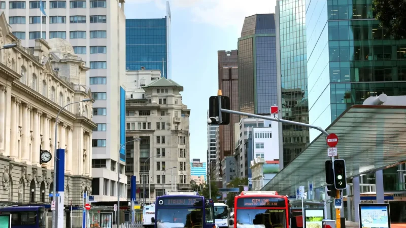 Queen_Street_тАУ_Auckland_03
