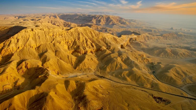 Quiet Valley Corners – Peaceful Spots(3)