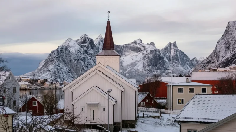 Quiet Village Streets – Slow-paced local life(4)