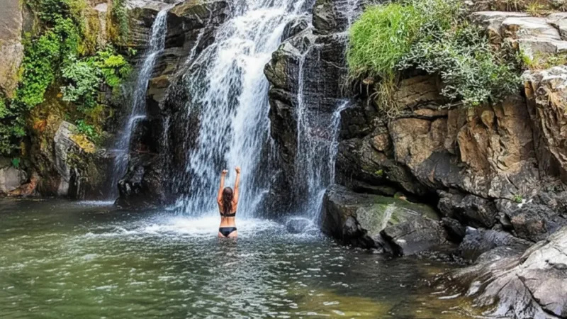 Ravana Falls & Ravana Cave1