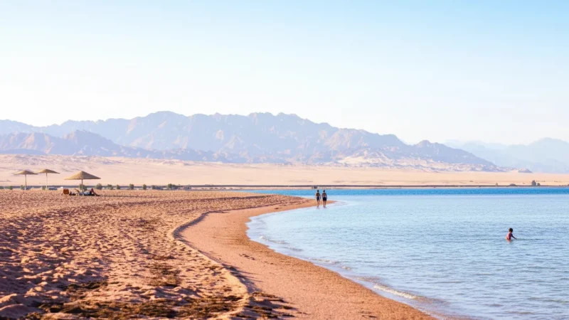 Remote Beaches – Quiet coastal areas(3)