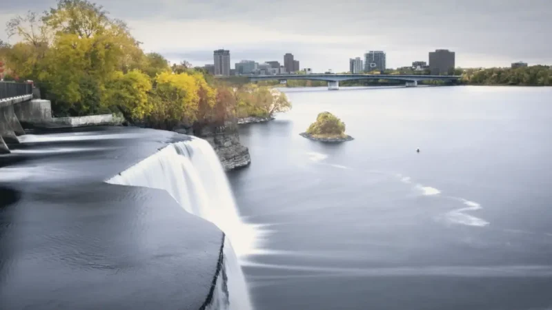 Rideau Falls – Twin waterfalls(3)