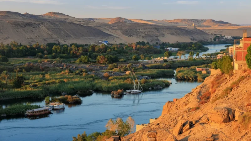 River Bend Viewpoints – Scenic Curves of the Nile(5)