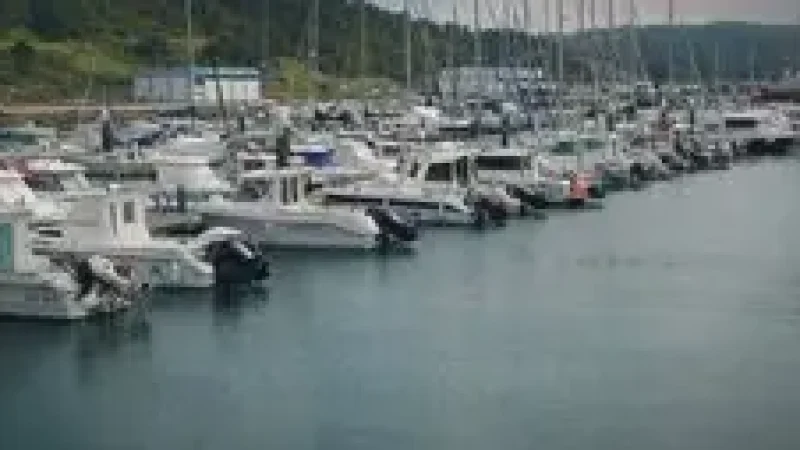 River Boat Area – Small boat access(4)