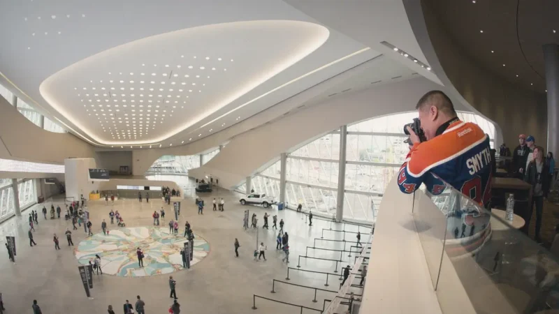 Rogers Place Area – Modern downtown(4)