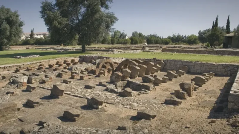 Roman Ruins of Cerro da Vila – Archaeological site(2)