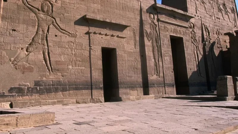 Sacred Gateways – Monumental Entrances(1)