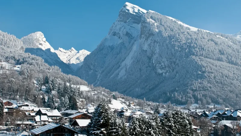 Samoëns – Alpine village & nature trails(3)