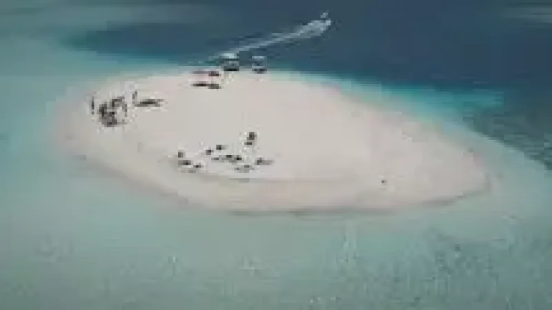 Sandbank Excursion Zone – A nearby white-sand(5)