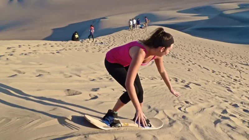Sandboarding_Areas_–_Popular_sliding_slopes__05