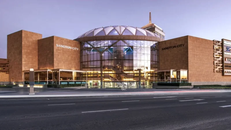 Sandton_City_Mall_тАУ_Major_shopping_and_dining_complex_05