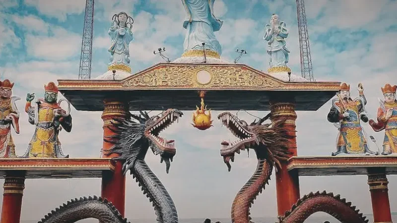 Sanggar Agung Temple(1)