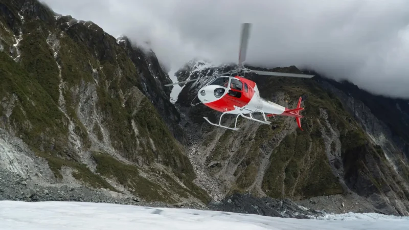 Scenic_Helicopter_Flights_тАУ_Glacier_aerial_views_03