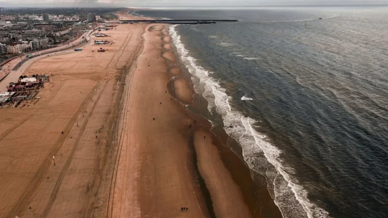 Scheveningen_Beach_&_Promenade_06