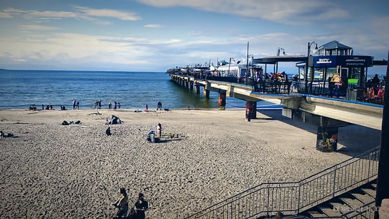 Seaside Promenade(1)