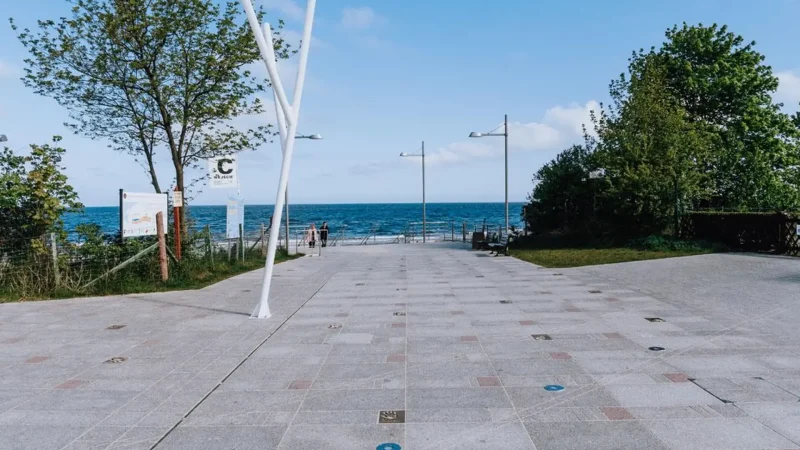 Seaside_Promenade_03