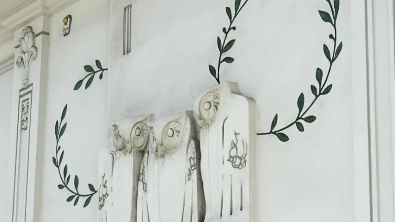 Secession Building – Art Nouveau exhibition hall(2)