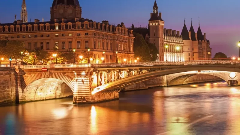 Seine River – Riverside walking & cycling paths(1)