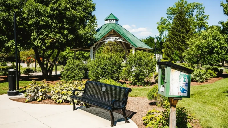Seminary Garden – Peaceful Walking Garden(2)