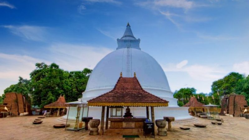 Seruwila Mangala Raja Maha Viharaya1