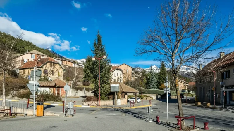 Seyne-les-Alpes – Mountain village(1)