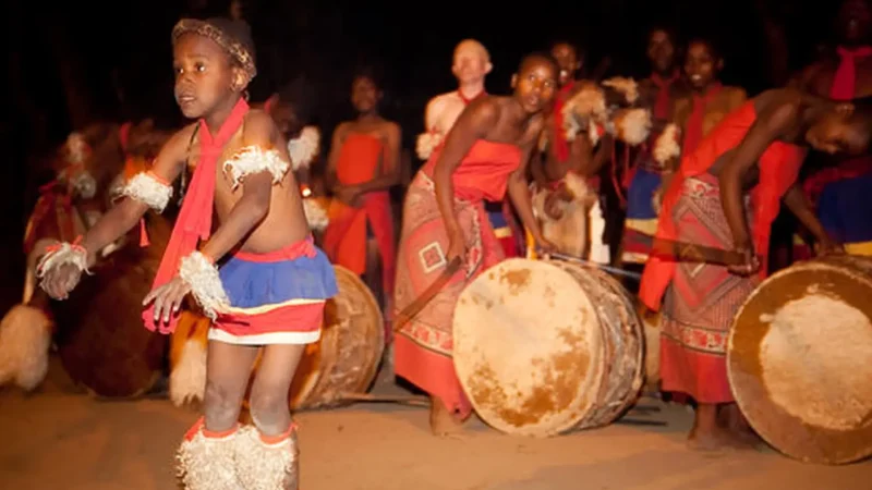 Shangana_Cultural_Village_тАУ_Cultural_performances_02