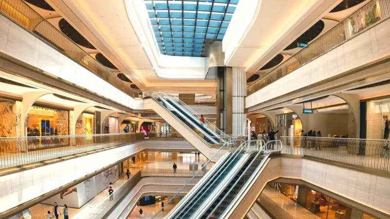Shopping Centers(6)