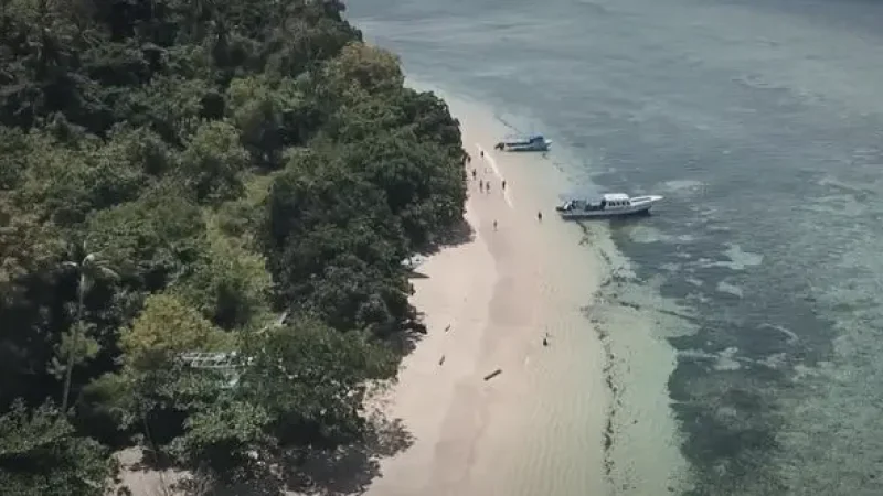 Siladen Island(3)