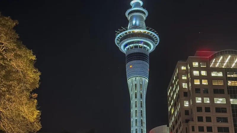 Sky_Tower_тАУ_Auckland_02