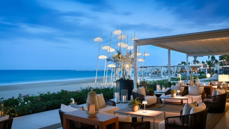 Small Coastal Cafés – Simple dining options(5)