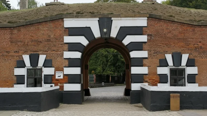 Small Fortress – Historic prison area(3)