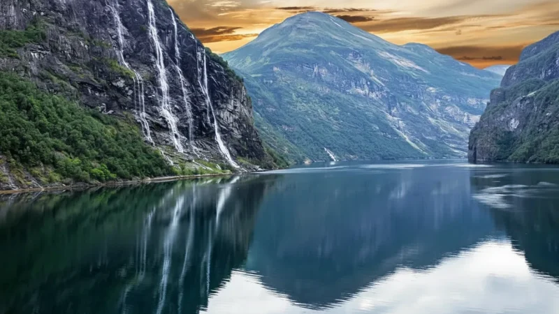 Sognefjord Scenic Route – Deep Fjord & Mountain Views(2)