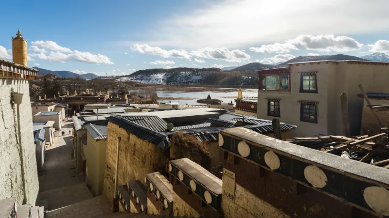 Songzanlin Monastery – Largest Tibetan monastery in Yunnan(1)