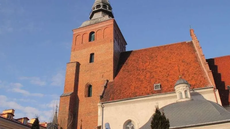 St._James_Church_04